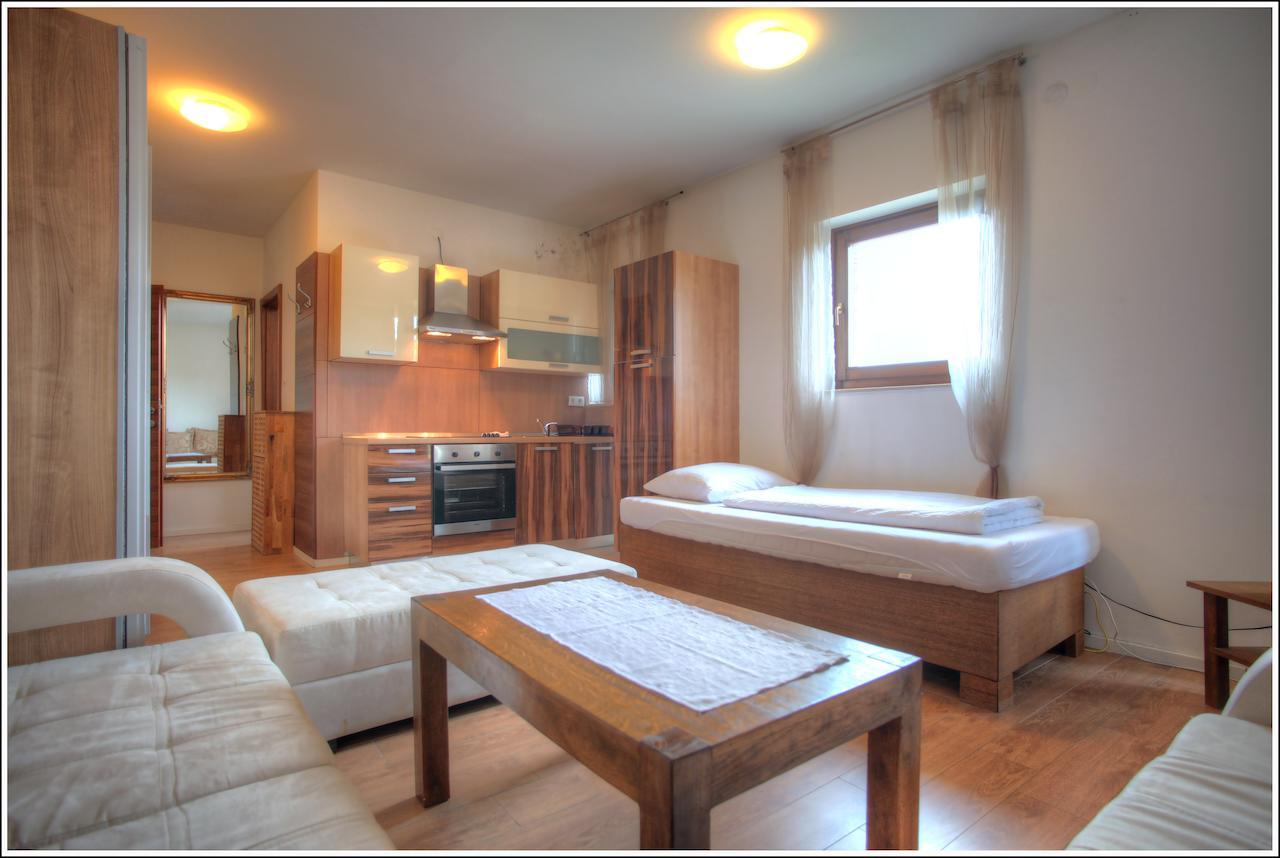 Apartment Bokun I *